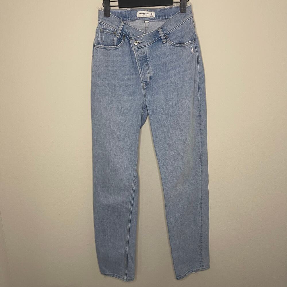 Abercrombie & Fitch Curve Love The Dad High Rise Crossover Waist Jean - Size 25